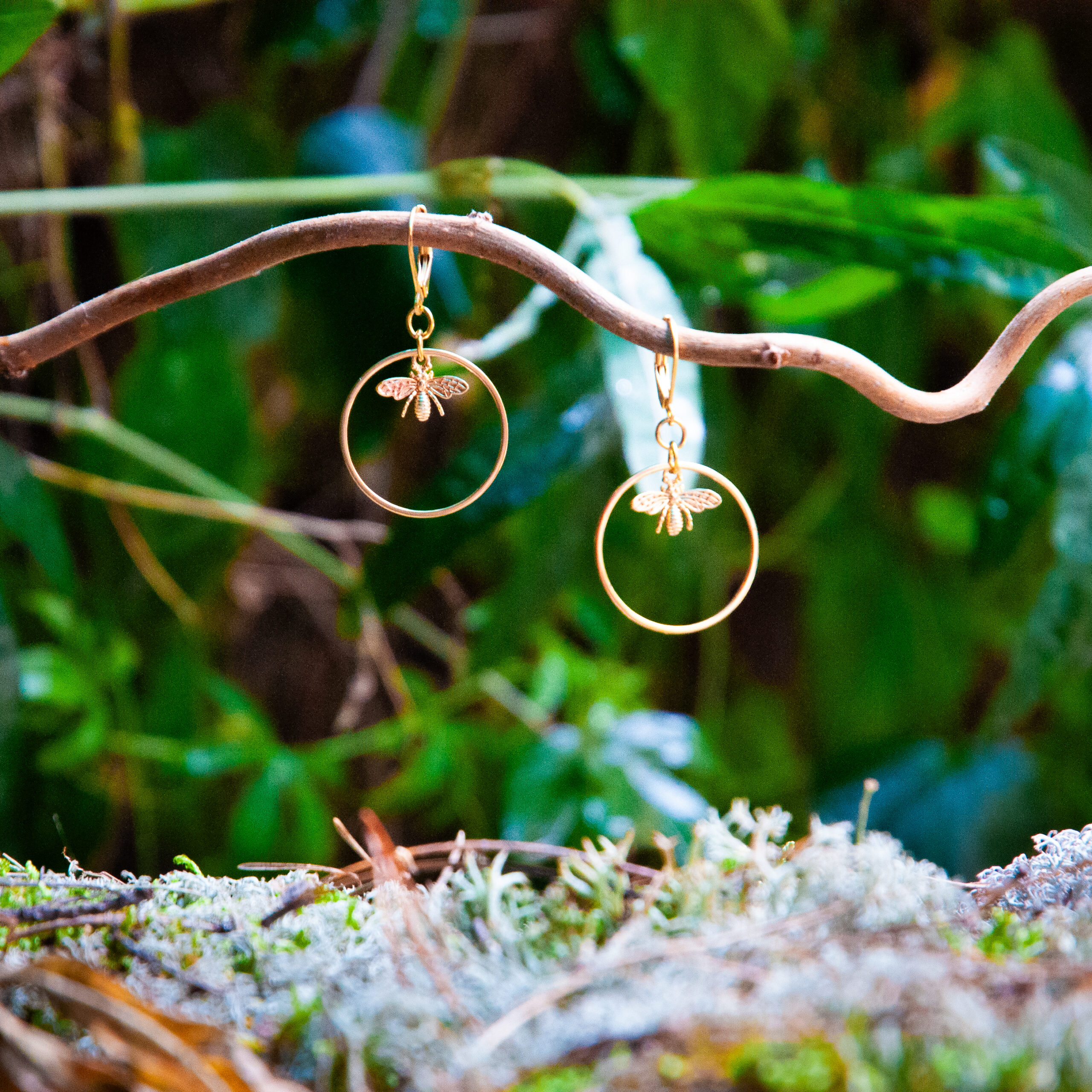 Créoles abeilles dorées