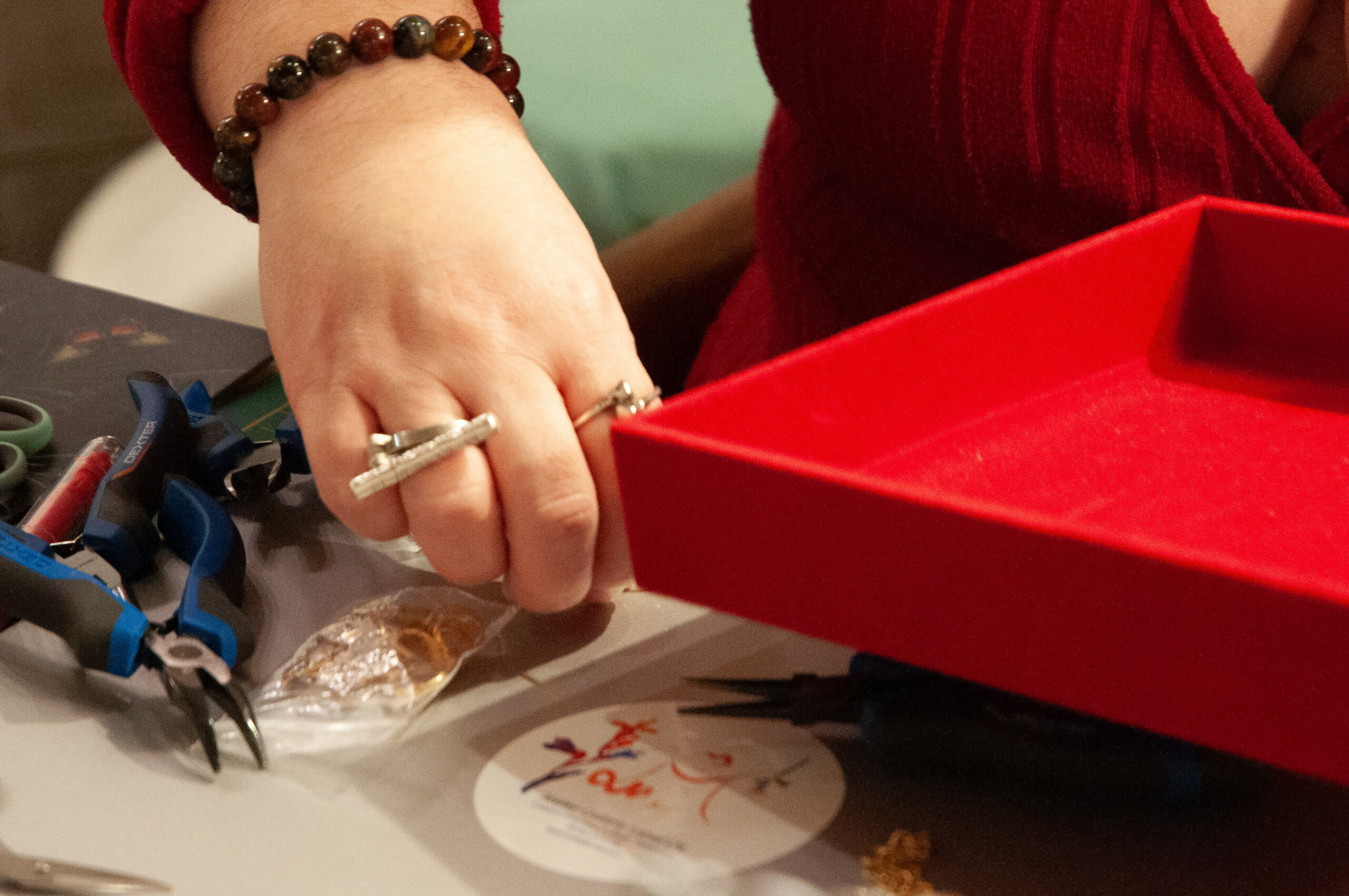 Bijoux sur-mesure à St-Quentin-La-Poterie en occitanie